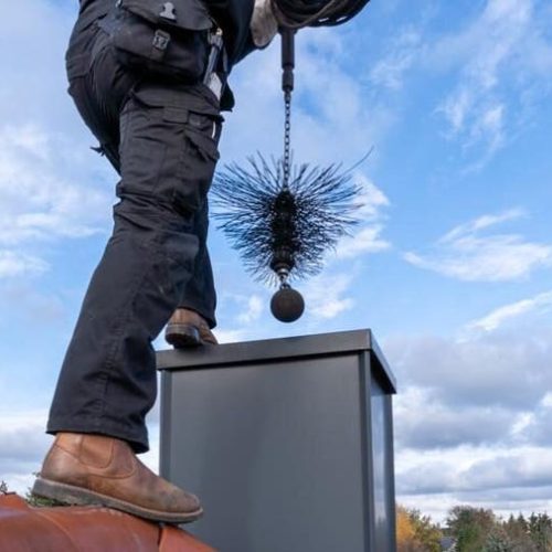 featured-chimney-cleaning.jpeg-e1678878108837